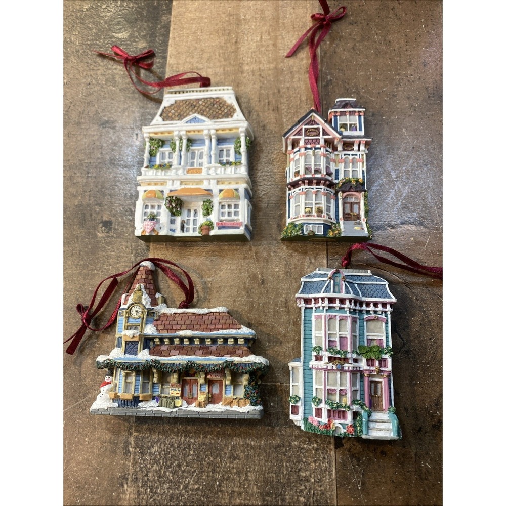 Set of‎ 4 Vintage Victorian House 3D Ornaments Wall Hanging Hand Painted Resin